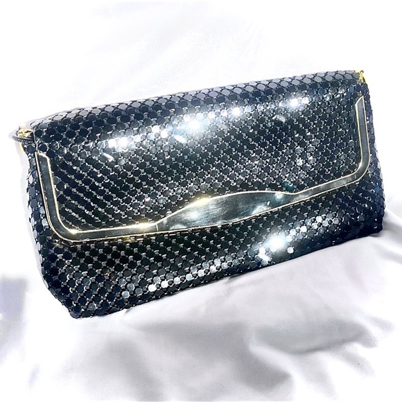 ☃️ Vintage La Regale Clutch - Picture 2 of 15